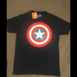 Captain America T-shirt